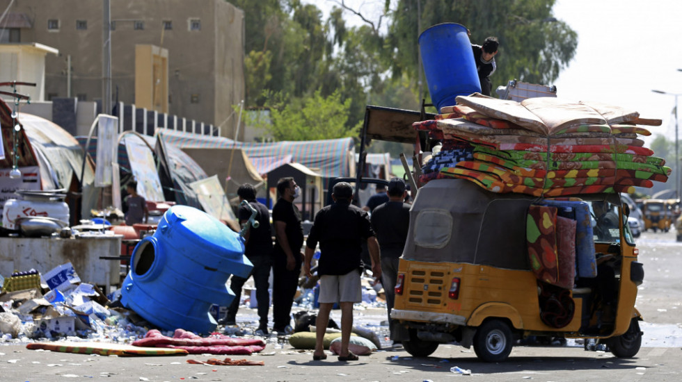 Nagoveštaj okončanja krize: Pristalice Al-Sadra se povlače iz Zelene zone u Bagdadu, dosad ubijene najmanje 22 osobe