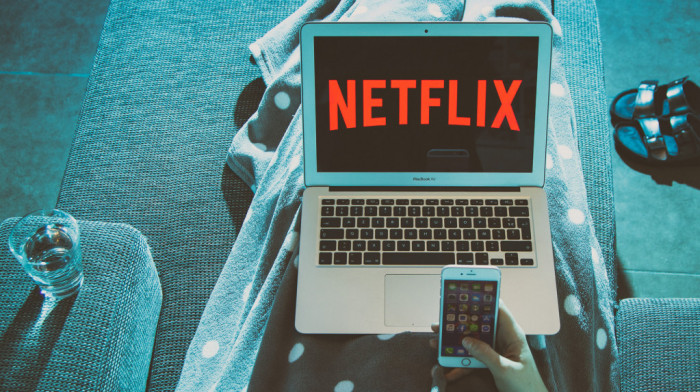 Netfliks planira da ponudi paket sa reklamama od sedam dolara