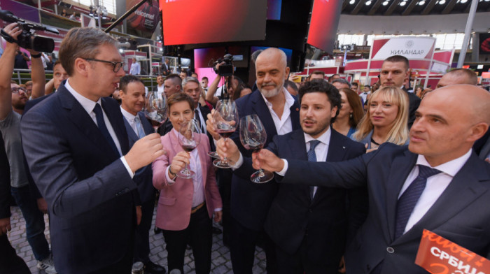 Vrhunska vina, 357 izlagača i 40 zemalja na Prvom sajamu vina Otvorenog Balkana, Vučić: Rušimo barijere, region je svet