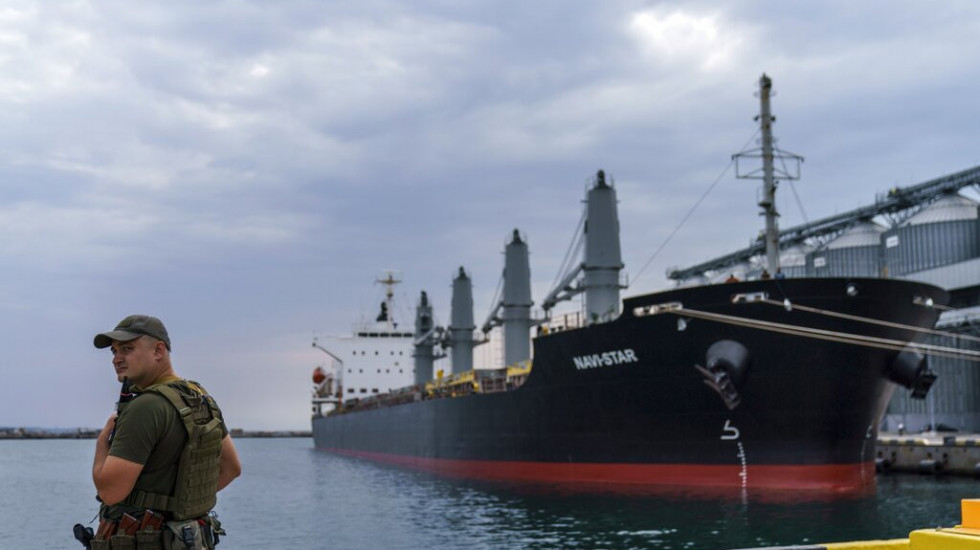 "Hrabri komandir" predvodi 60 brodova: Nakon sporazuma iz ukrajinskih luka "krenulo" više od 1,5 miliona tona žitarica