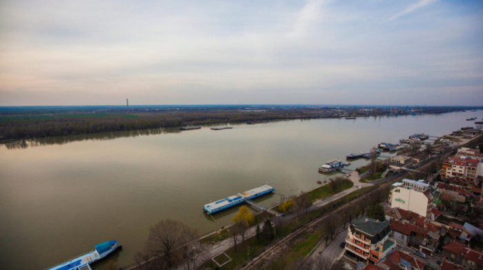 Pronađeno telo muškarca na obali Dunava u Pančevu, naložena hitna obdukcija