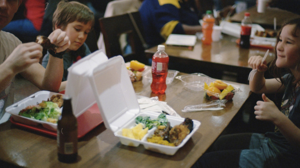 Batut dao preporuke za ishranu dece školskog uzrasta: Užina ne može da bude zamena za doručak