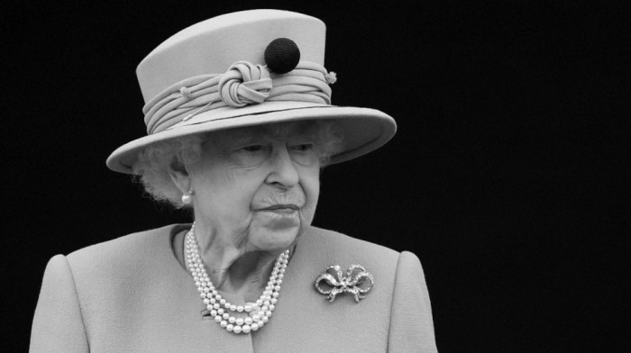Preminula britanska kraljica Elizabeta II