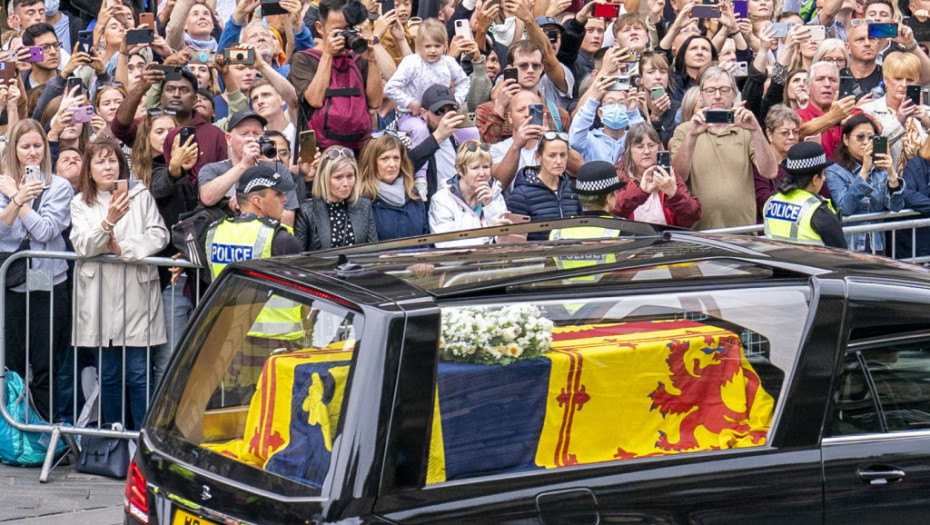 Vučić dobio poziv da prisustvuje sahrani kraljice Elizabete