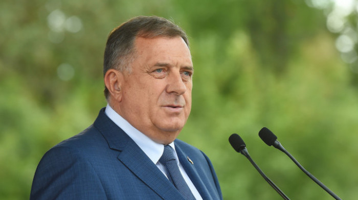 Dodik: Jedinstvena politika Srbije i Republike Srpske odgovor na pritiske Zapada