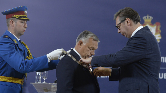 Vučić uručio orden Orbanu: Od Sibinjanin Janka i Korvina nismo imali većeg prijatelja od vas