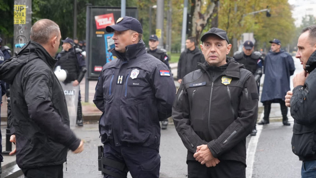 Vulin: Sve što se desilo u vezi sa Europrajdom koštalo MUP tri miliona evra, policajci dežurali sedam dana