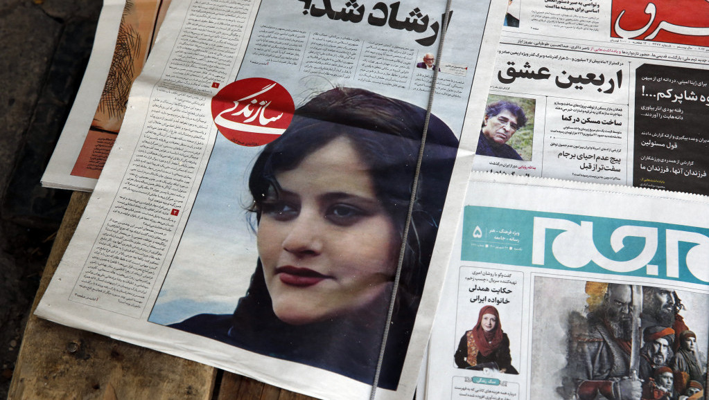 Ko je Maša Amini, 22-godišnja devojka zbog čije se smrti Iran digao na noge?