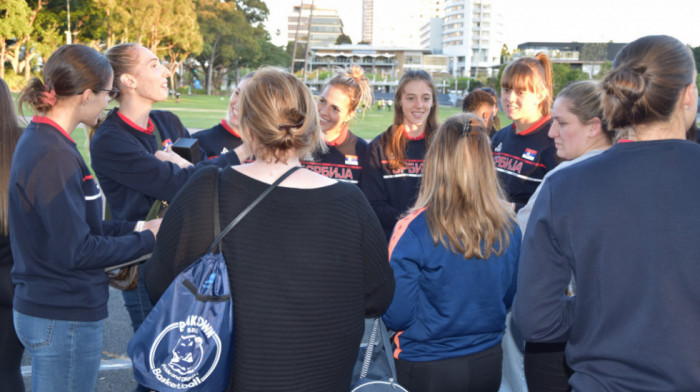 Košarkašice skupljale snagu pred početak SP u Australiji: Družile se sa navijačima Srbije u Sidneju