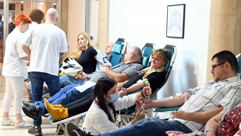 Pripadnici MUP-a dali dobrovoljno krv, testriali se i za davanje matičnih ćelija