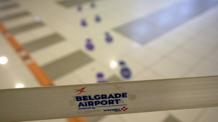 Zbog nevremena privremeno zatvoren aerodrom u Beogradu