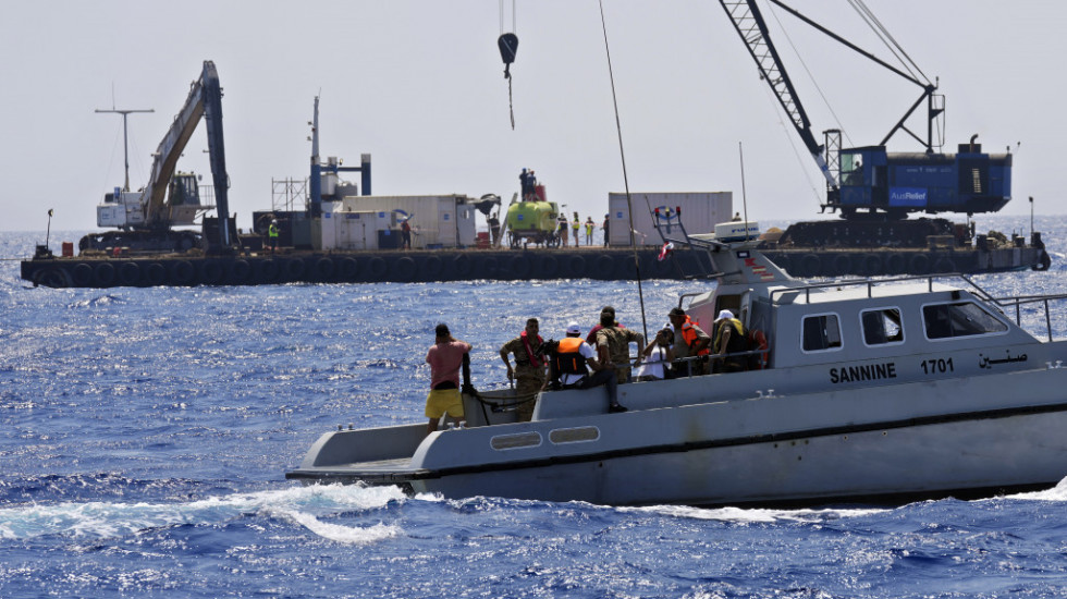 Najmanje 15 migranata se utopilo kod grčkog ostrva Lezbos