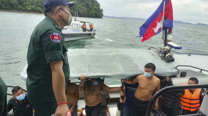 Uhapšena dva člana posade broda koji je potonuo u četvrtak: Policija ispituje zašto su Kinezi dovedeni u Kambodžu