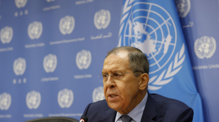 Lavrov: Rusija neće odbijati kontakte, ali neće prva pozivati Zapad na dijalog