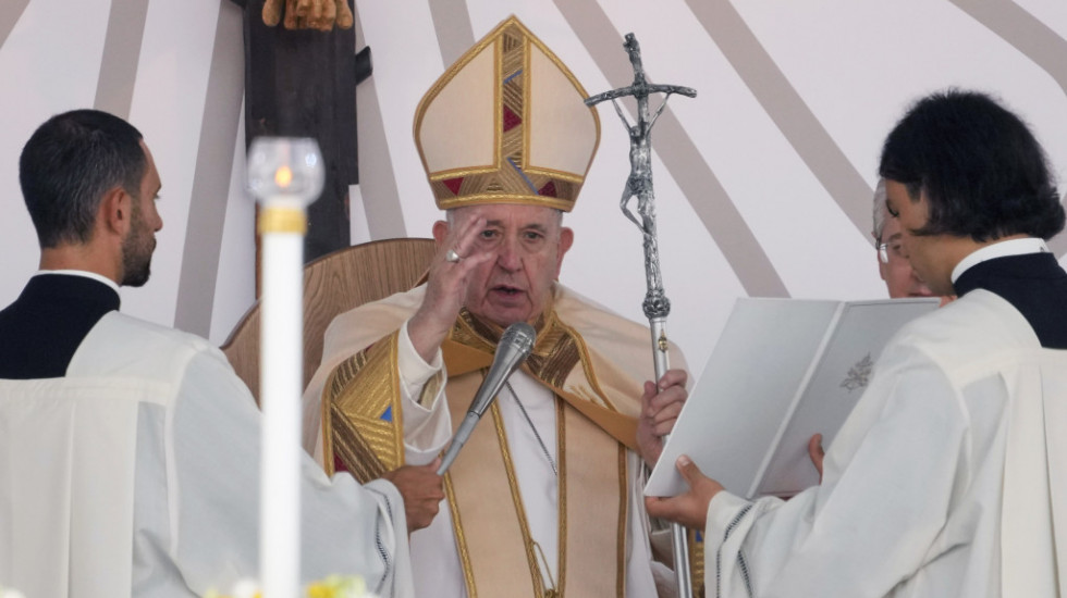 Papa ignorisao izbore u Italiji, građane pozvao da imaju više dece