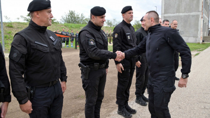 Vulin: U toku prijem novih pripadnika u SAJ i opremanje jedinice