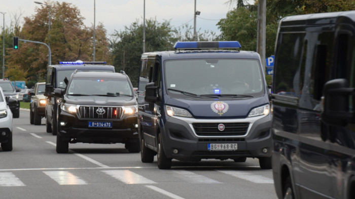 Blindirana vozila i specijalci ispred suda u Ustaničkoj: Nastavlja se pripremno ročište u slučaju Belivuka i Miljkovića