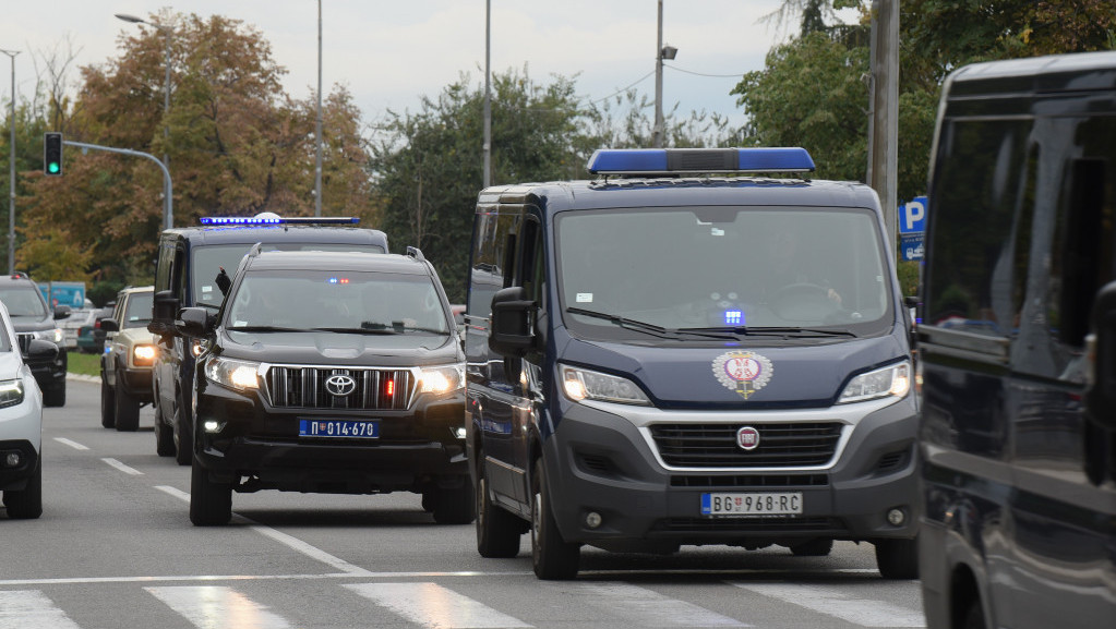 Blindirana vozila i specijalci ispred suda u Ustaničkoj: Nastavlja se pripremno ročište u slučaju Belivuka i Miljkovića