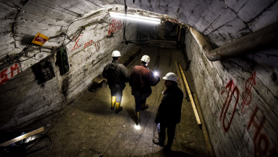 Rudari koji su bili zarobljeni u rudniku Trepča izašli na površinu