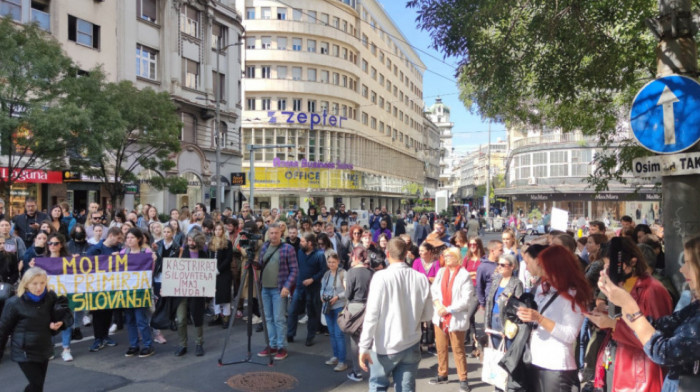 Protest zbog objavljivanja intervjua sa silovateljem: Glavni urednik "Informera" objavio da je napadnut