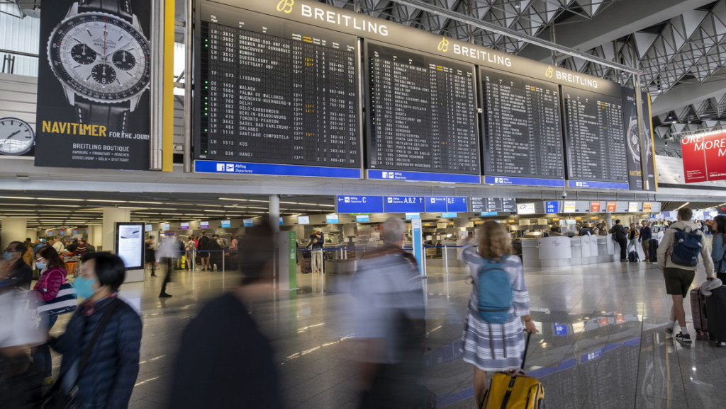 Leto je prošlo, ali haos na aerodromima nije: Avio-kompanije otkazuju hiljade letova na zimu, najavljeni novi štrajkovi