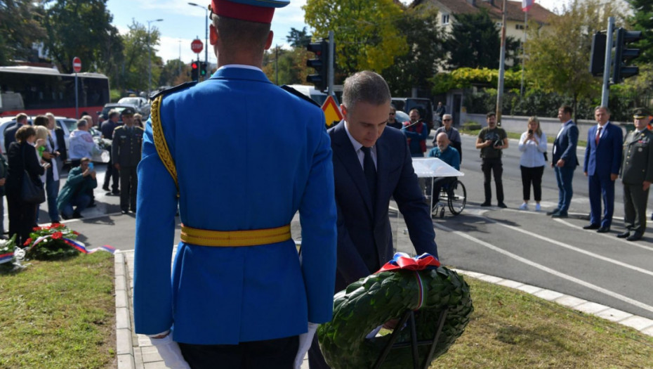 Obeležena godišnjica smrti majora Milana Tepića, položeni venci u beogradskoj ulici koja nosi njegovo ime