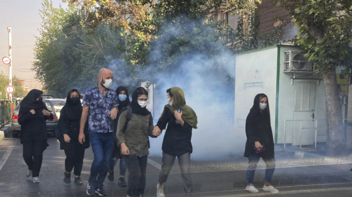 Protesti studenata na univerzitetima širom Irana