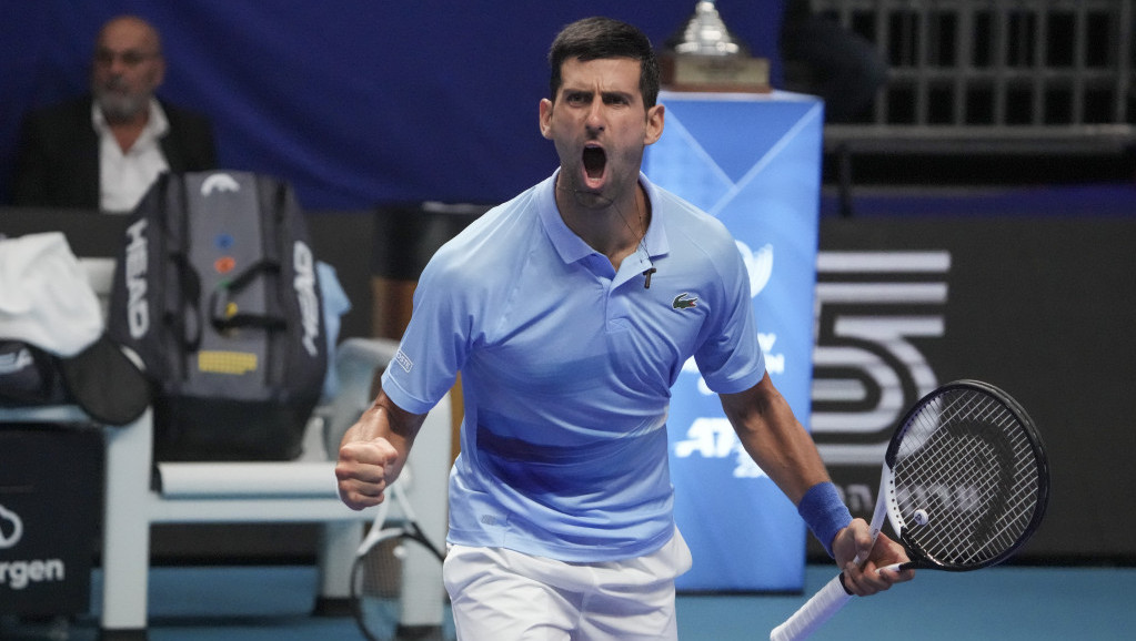 Novak Đoković protiv Stefanosa Cicipasa od 12.30 igra u Astani za 90. ATP titulu