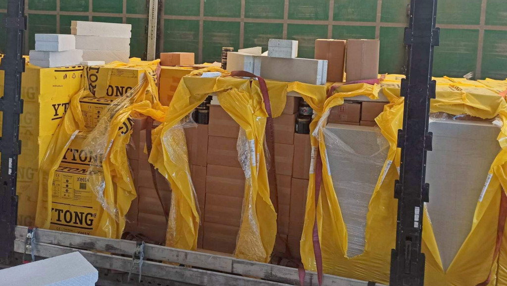 Uhapšeni vozači kamiona osumnjičeni za šverc aroma za nargile: Između blokova krili tovar vredan 700.000 evra