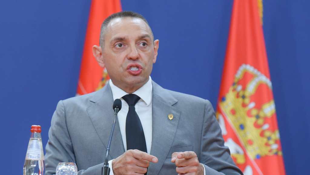 Cvijić: Vulinova stranka menja teze kada tvrdi da su sankcije “napad na Srbiju”