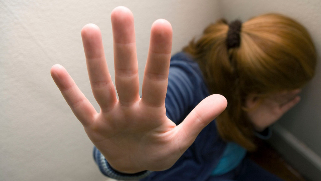 Društvo ne sme da ćuti: Apel državnih zvaničnika za snažniju zaštitu žena