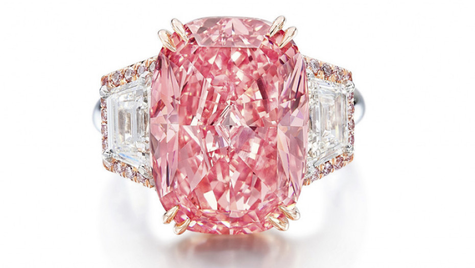 Pink star prodat na aukciji za najvišu cenu po karatu za dijamant