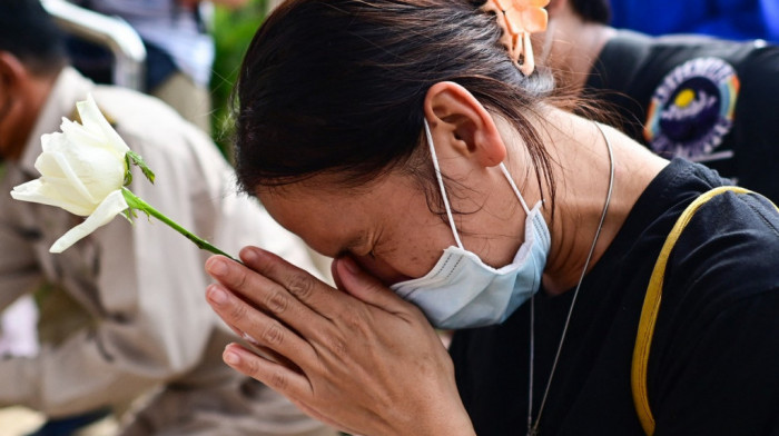 Trogodišnja Emi jedina je preživela masakr u vrtiću na Tajlandu: Kada se probudila mislila je da drugari još spavaju