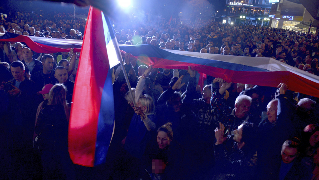 Opozicija na novom protestu u Banjaluci zatražila ponovno brojanje glasova u Republici Srpskoj