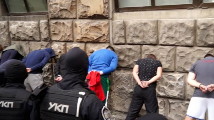 Tužilaštvo odredilo zadržavanje i traži pritvor za 22 uhapšena zbog nereda na Europrajdu u Beogradu