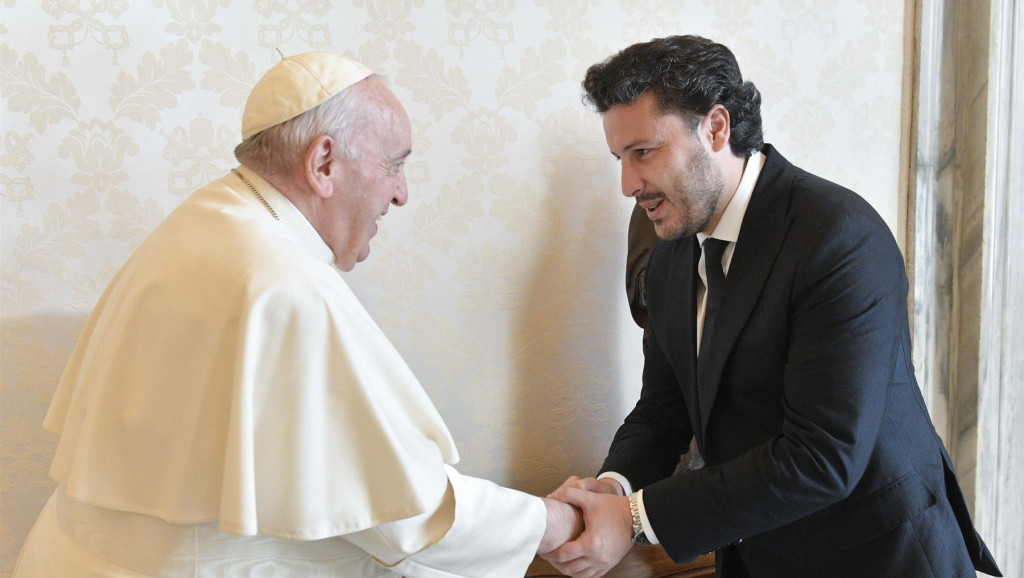 Papa se sastao sa Abazovićem: "Crnu Goru i Vatikan vežu hiljadugodišnje veze"