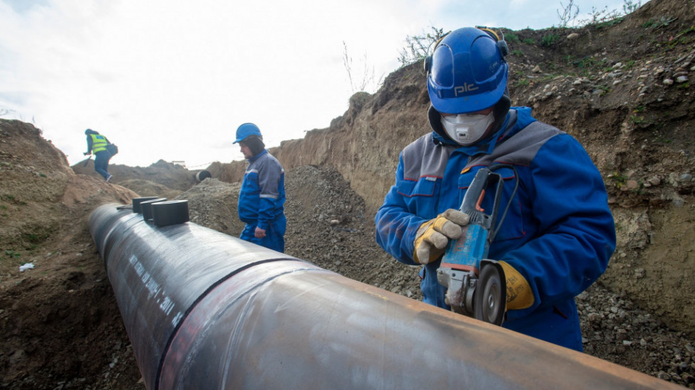 Sijarto: Naftovod Družba nije oštećen, biće ubrzo pokrenut