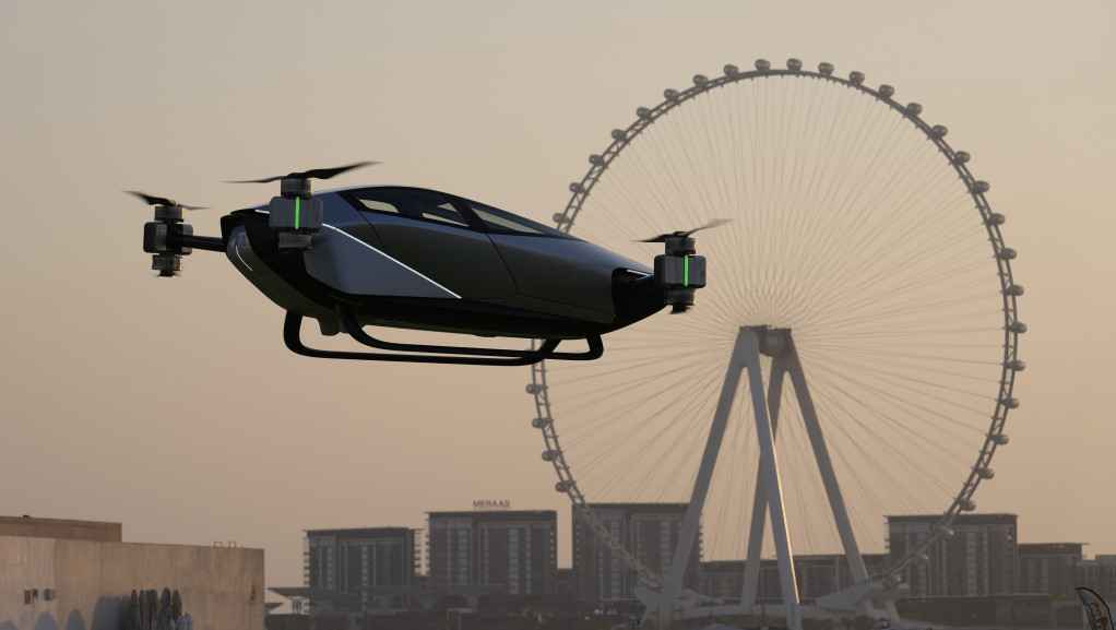 Kineski leteći automobil obavio prvi javni let u Dubaiju: Vertikalno poletanje i sletanje s dva putnika