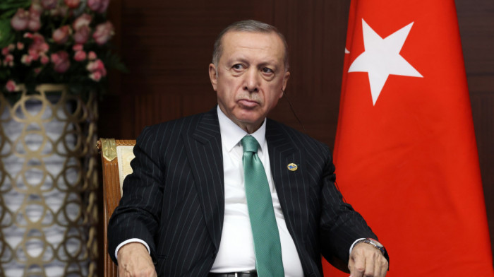 Novo "zveckanje oružjem" od kojeg strahuje svet: Erdogan najavio napad tenkovima na kurdske militante u Siriji