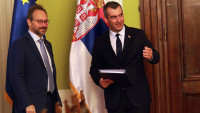 Žiofre uručio Izveštaj Evropske komisije Orliću: U Skupštini je više pluralizma, ističe se međupartijski dijalog
