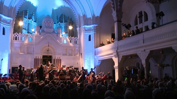 42. NOMUS festival svečano otvoren u novosadskoj sinagogi - nastupila i Selin Flamen