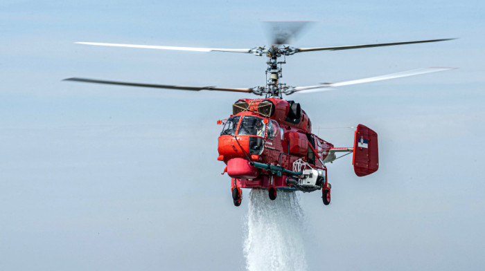Požar kod Zaječara zahvatio oko 100 hektara: Angažovan helikopter MUP-a, zaštićen i zatvoreni rudnik uranijuma (VIDEO)