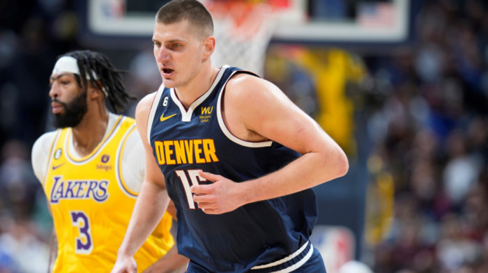 Nikola Jokić predvodio Denver do pobede protiv Lejkersa, tim iz Los Anđelesa i dalje bez pobede