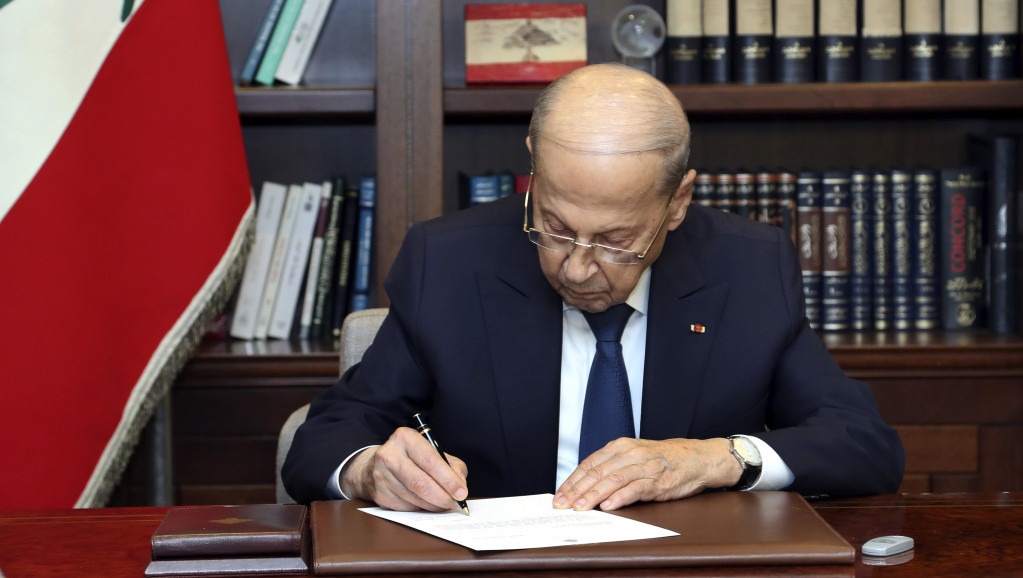 Libanskom predsedniku sutra ističe mandat, nema naslednika: "Država bi mogla da sklizne u ustavni haos"