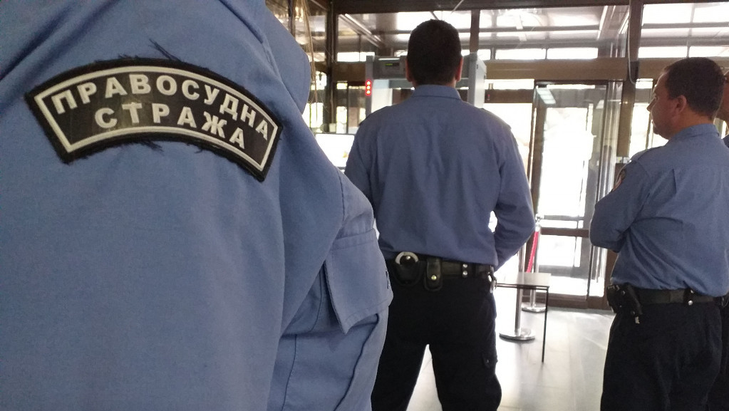 Viši sud u Novom Sadu osudio muškarca na 11,5 godina zbog obljube maloletnice i nedozvoljene polne radnje
