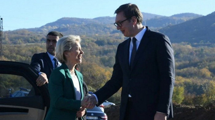 Vučić u razgovoru s Fon der Lajen o dijalogu: Srbija privržena traganju za kompromisom uz jasno navedena ograničenja
