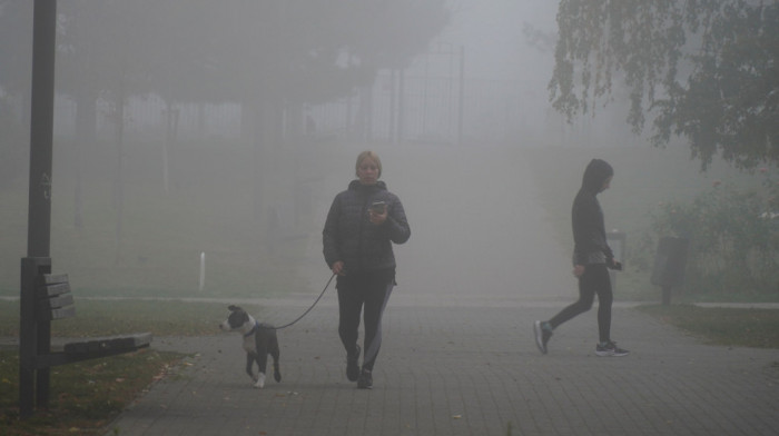 Vazduh na 12 lokacija u Srbiji danas veoma zagađen