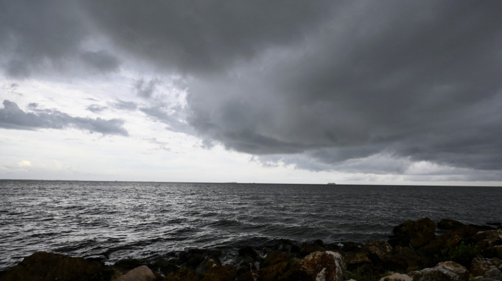 Tropska oluja Liza preti da postane uragan u centralnoj Americi, Belize se sprema za udar