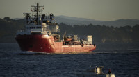 Humanitarni brod sa migrantima uplovio u francusku luku