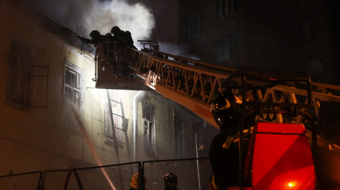 Požar zahvatio 20 stambenih zgrada u Rusiji, bez informacija o žrtvama